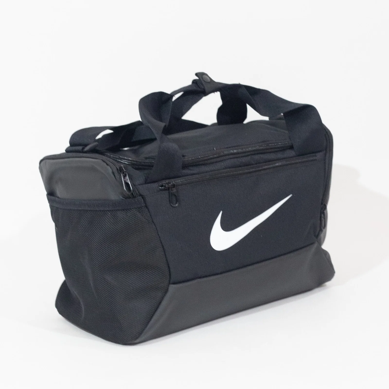 Bolsa Nike Brasilia  Unissex 25 Litros