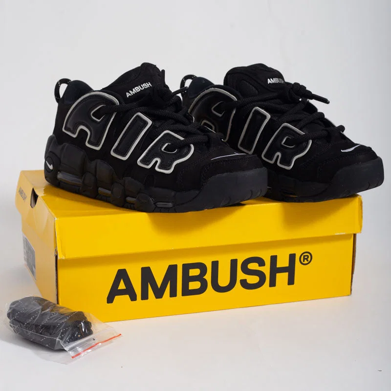 Uptempo low Nike x Ambush