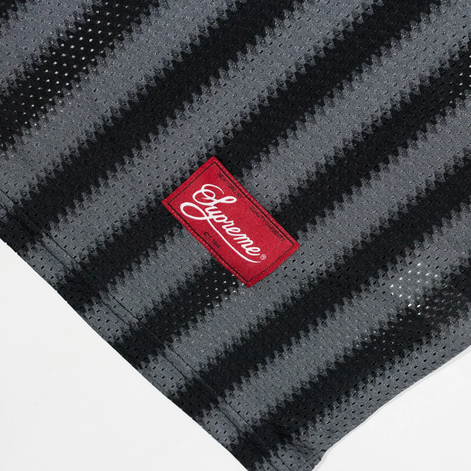 Regata Supreme Stripe Mesh Preta — foto 3