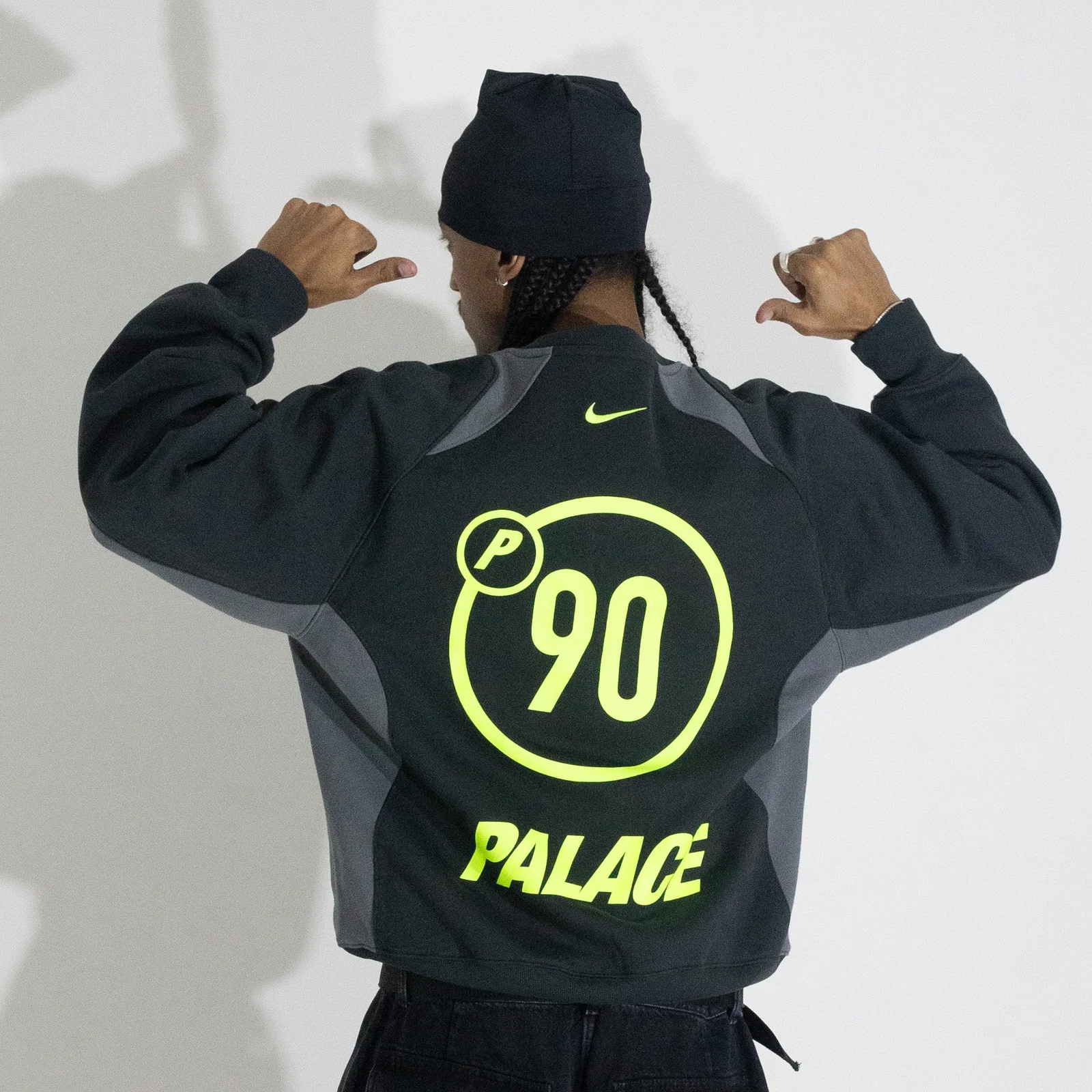 Crewneck Palace Skateboards x Nike - Total 90 ‘P90’ preto — foto 2