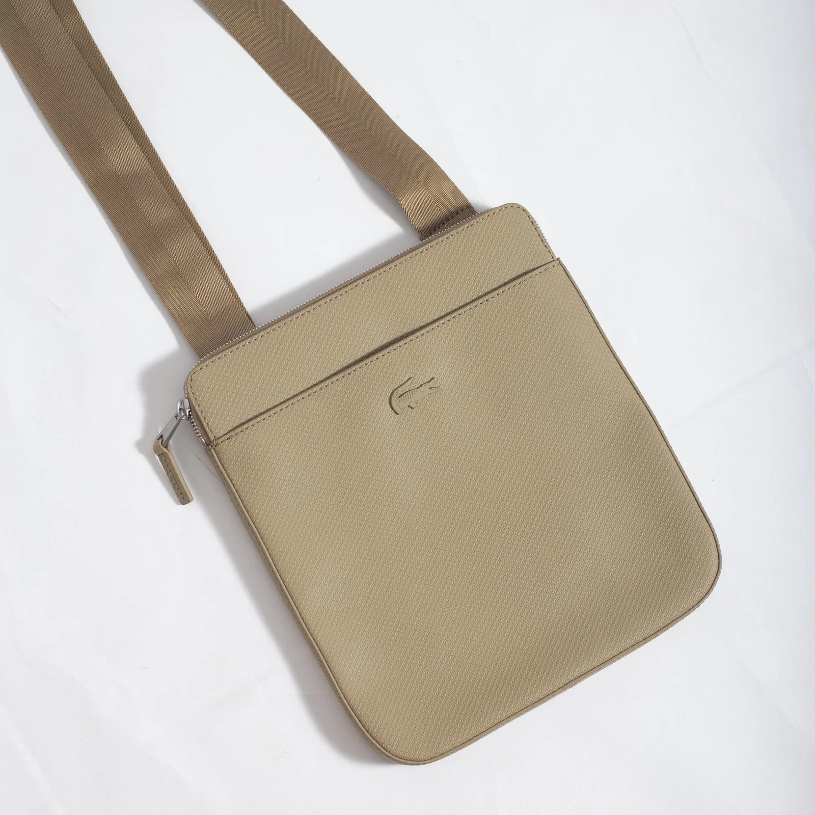 Shoulder Bag Lacoste (USADO)