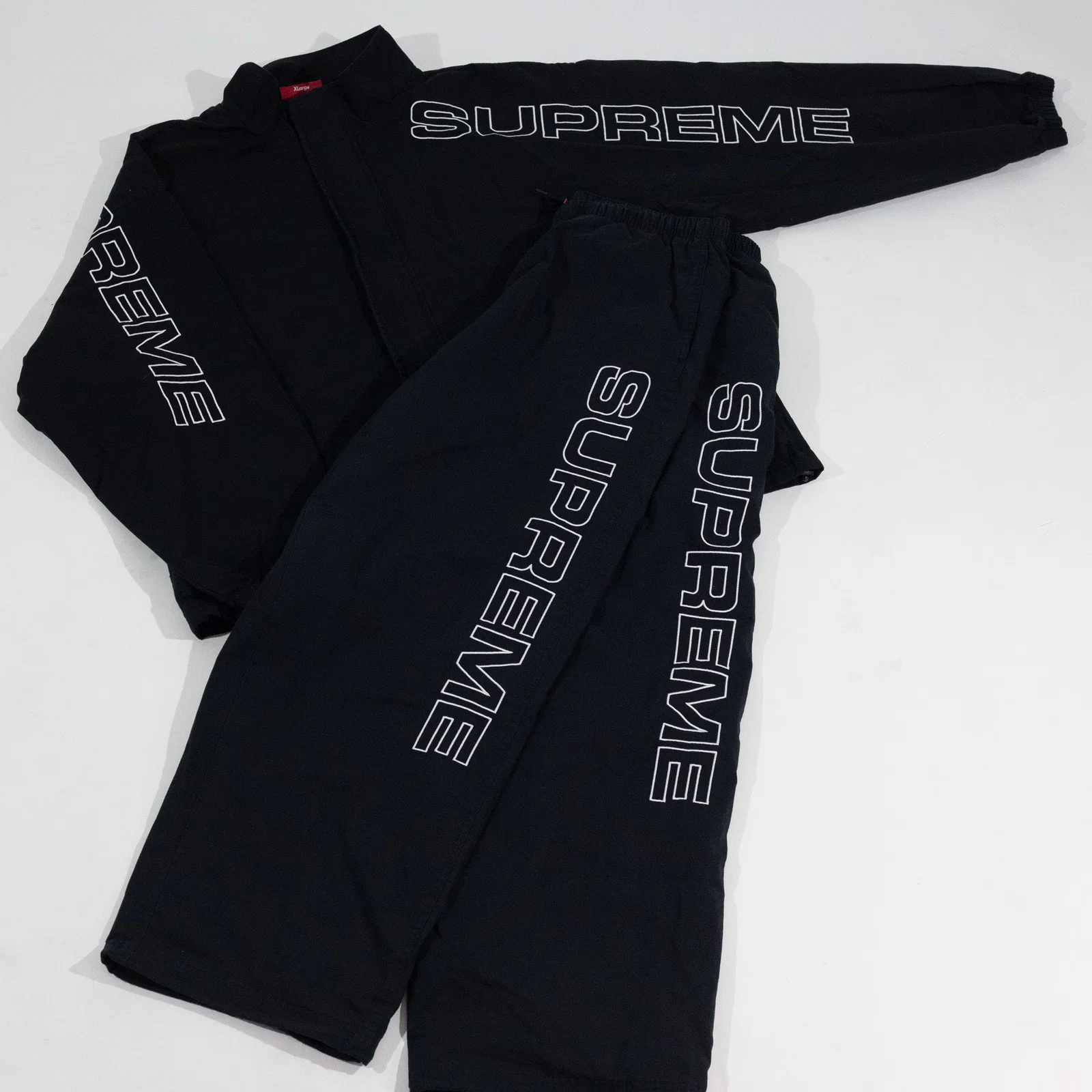 Calça Supreme Spellout Embroidered — foto 4