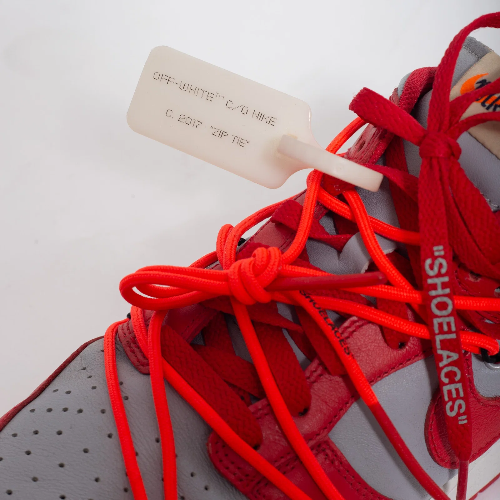 Off-White x Nike Dunk University Red (SEMINOVO) — foto 7