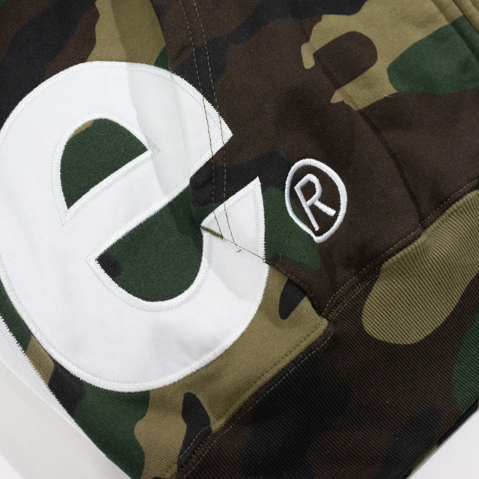 Jaqueta Supreme Big Logo Camo — foto 5