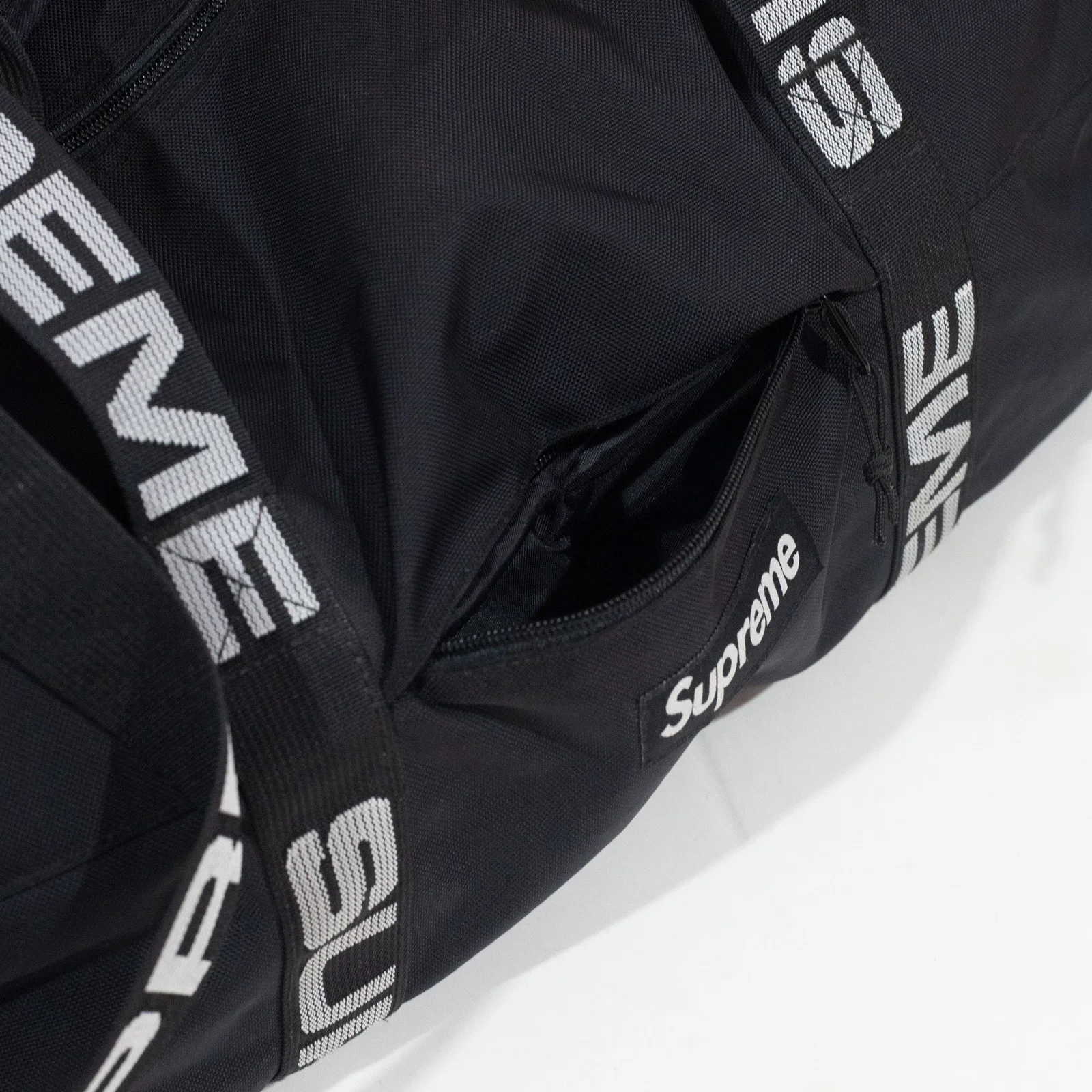 Duffle Bag Supreme SS18 — foto 7