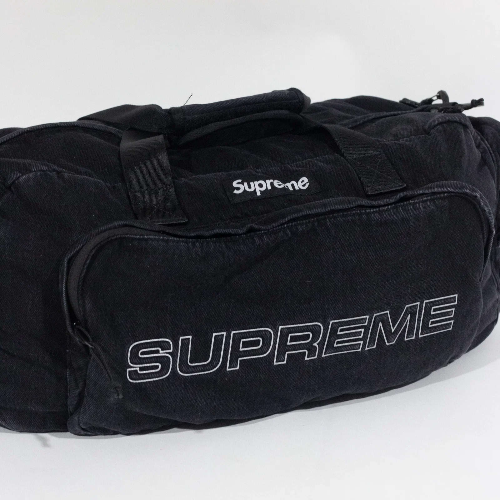 Duffle Bag Supreme Denim Preta — foto 2