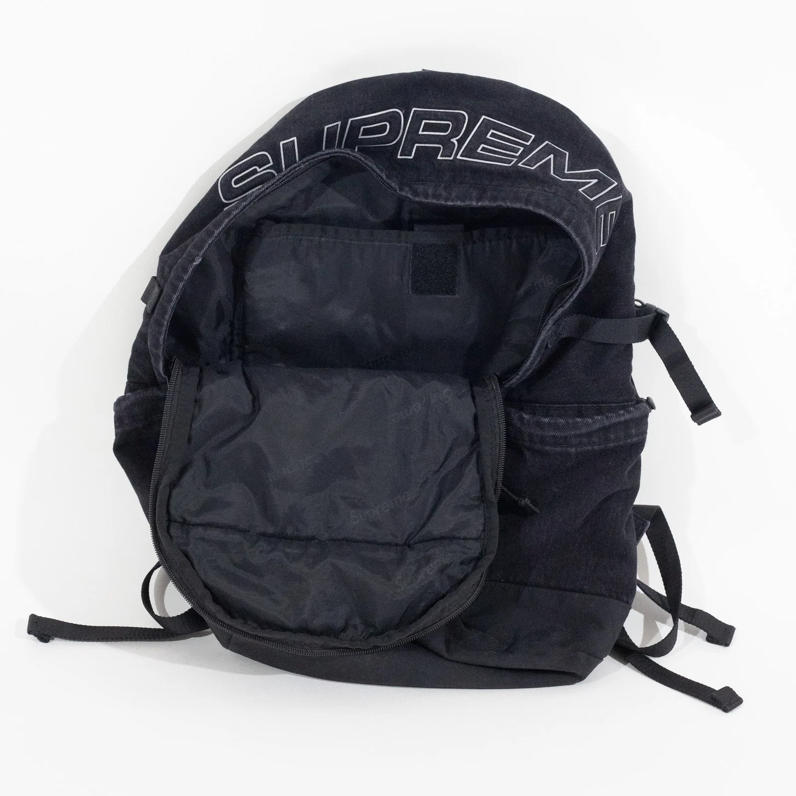 Mochila Supreme Denim Preta — foto 7