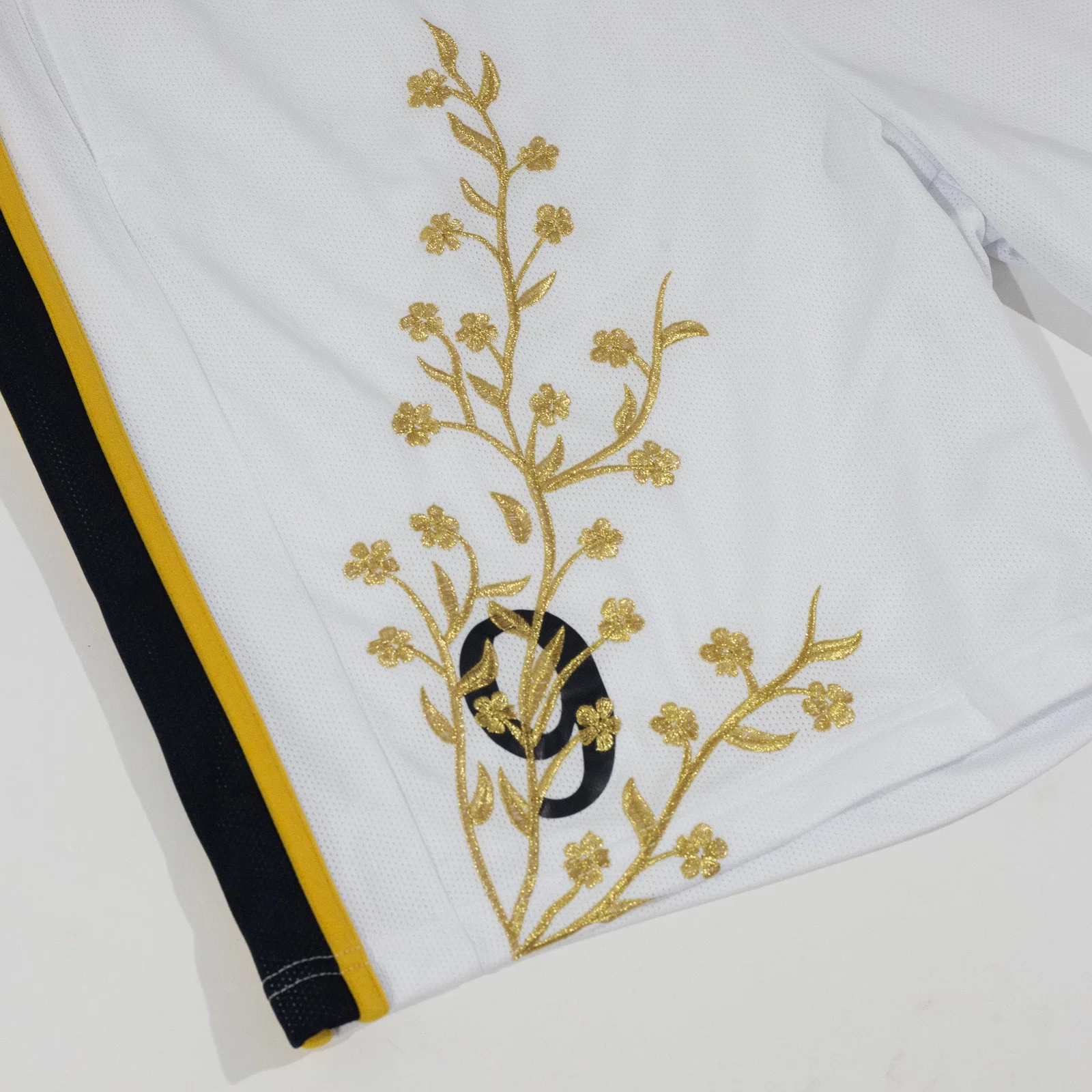 Bermuda Supreme Floral Soccer — foto 3