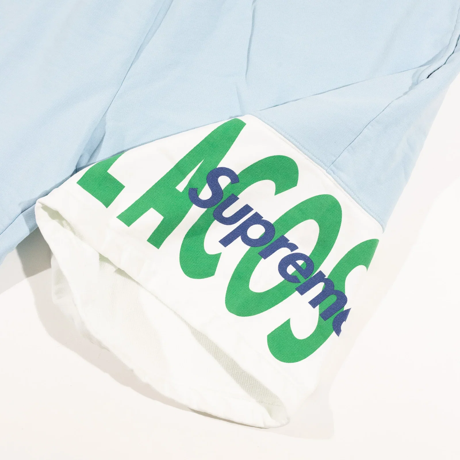 Bermuda Supreme x Lacoste Azul Bebe FW19 — foto 5