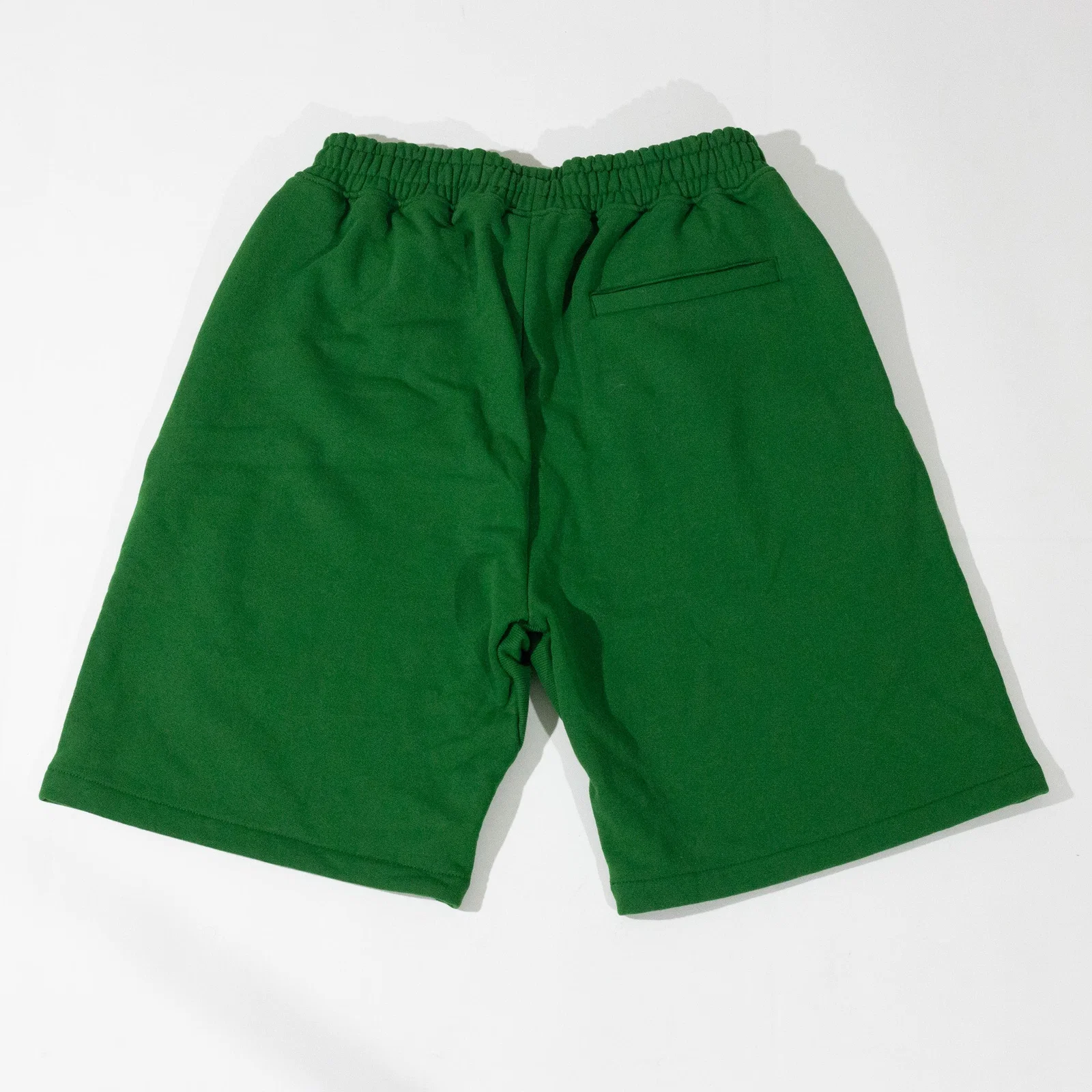 Bermuda Corteiz Island Puff Print Verde — foto 3