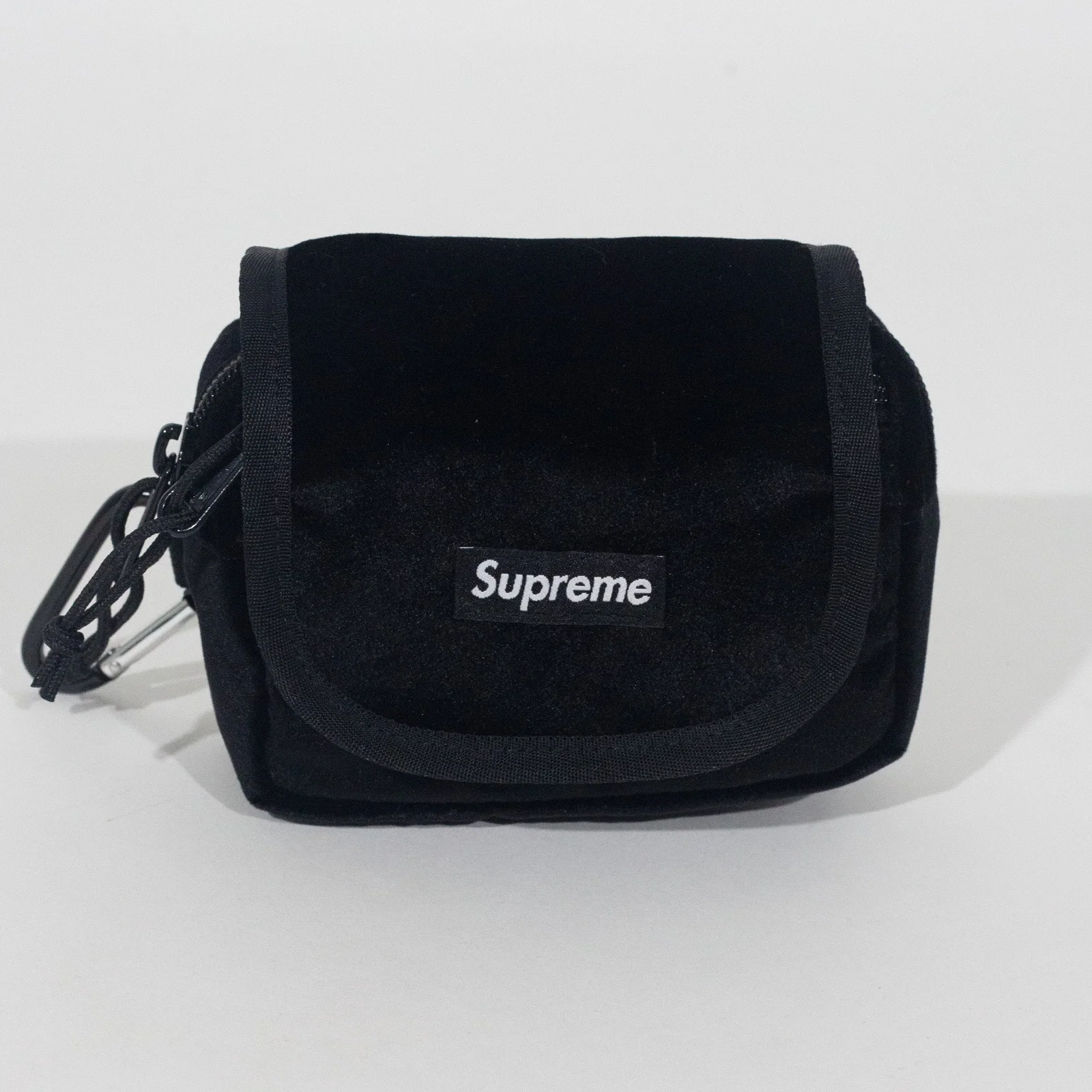 Bag Supreme Mini Pouch Velvet — foto 7