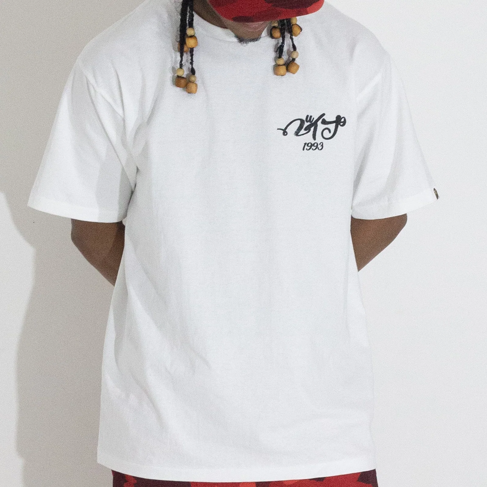 Camiseta BAPE Embroidery Style Souvenir Branca — foto 3