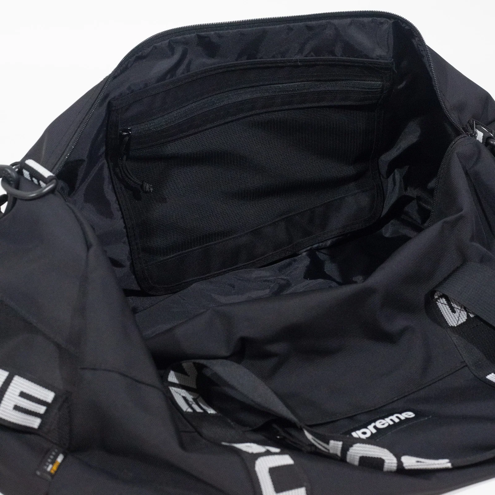 Duffle Bag Supreme SS18 — foto 2