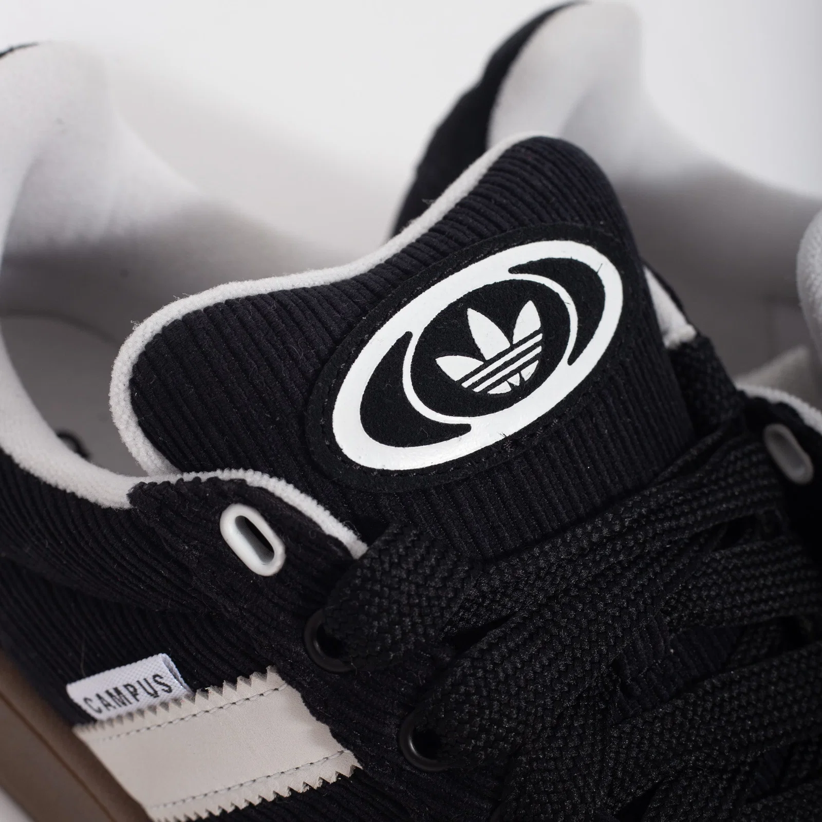 Adidas Campus 00's — foto 3