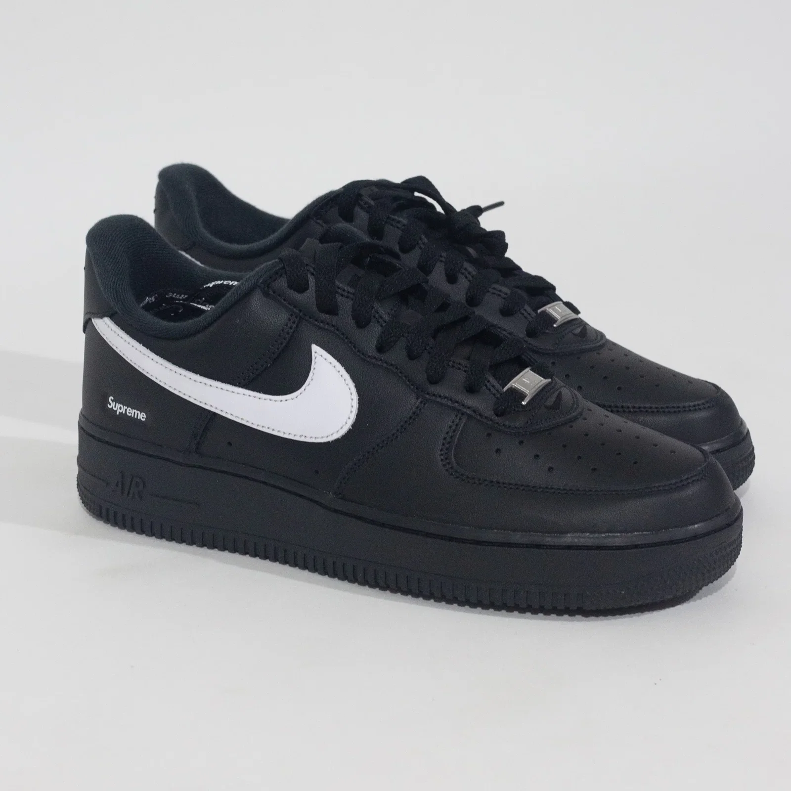 Nike Air Force x Supreme Preto — foto 3
