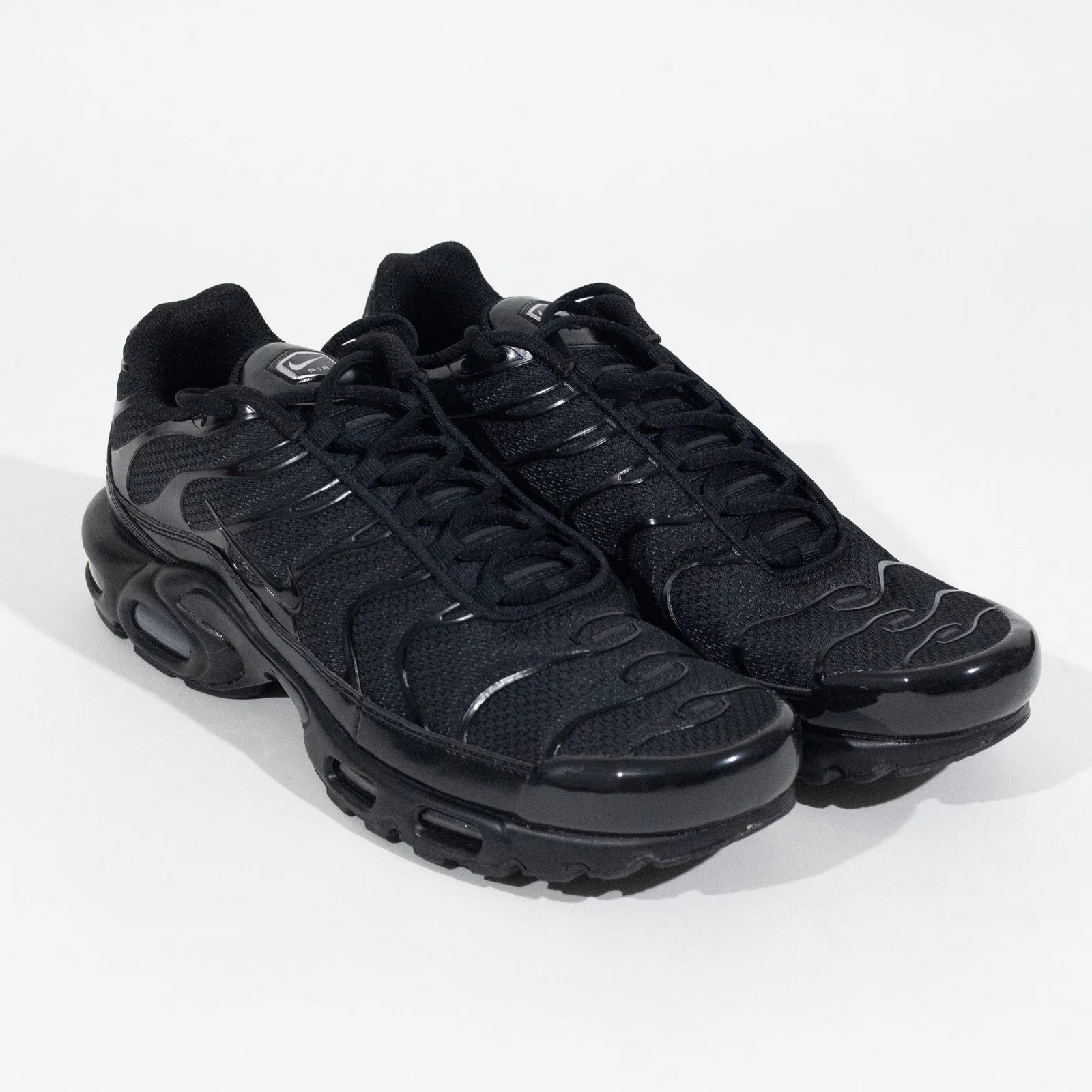 Nike Air Max Plus TN All Black — foto 3