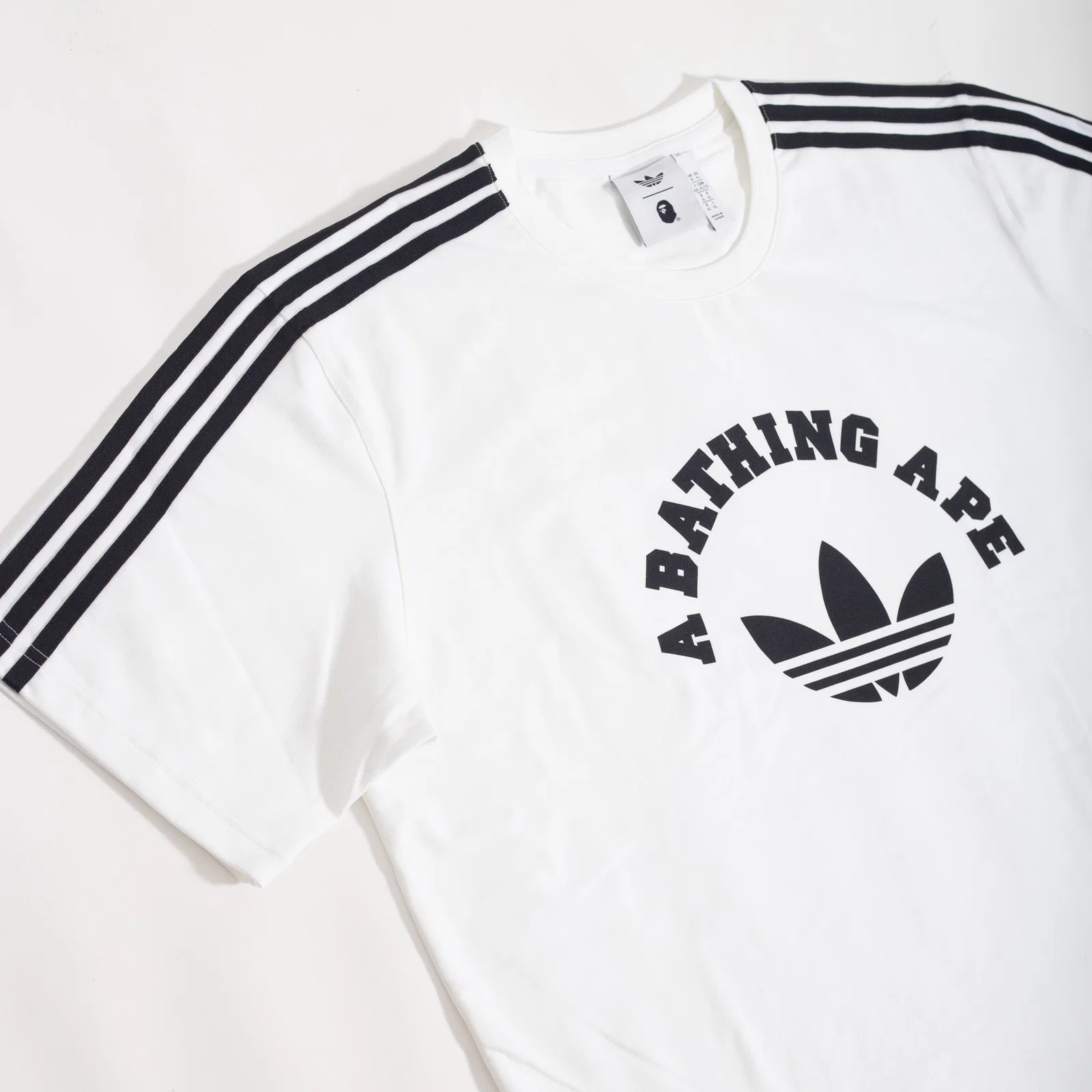 Camiseta BAPE x Adidas — foto 2