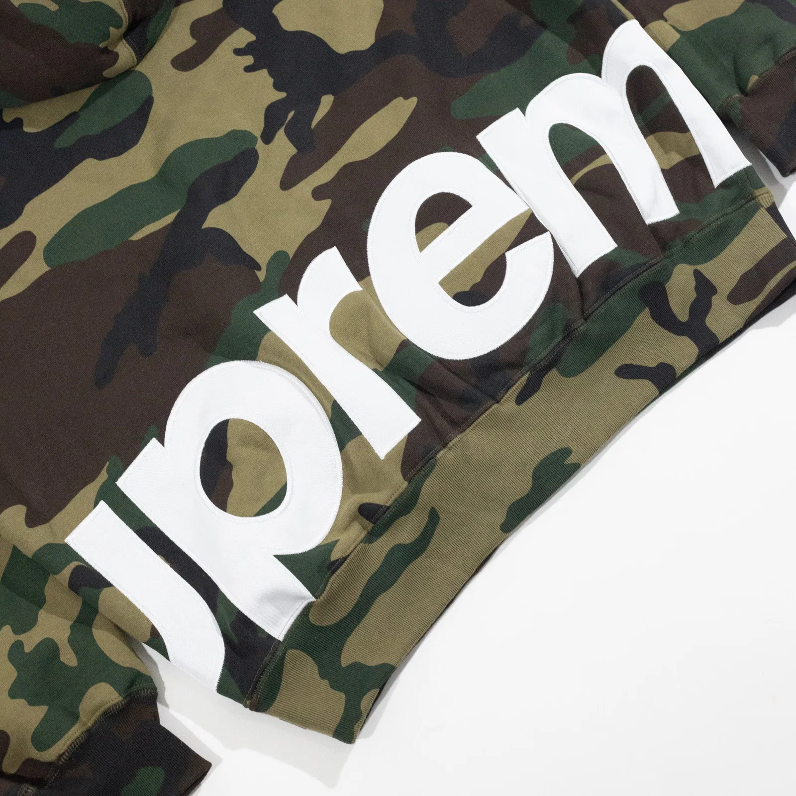 Jaqueta Supreme Big Logo Camo — foto 6