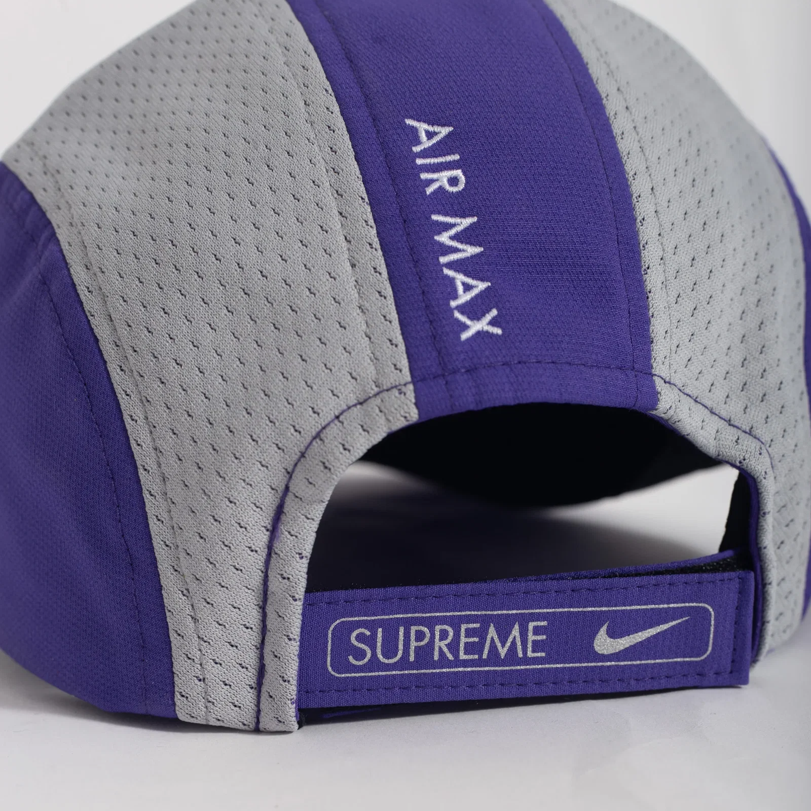 Bone Nike x Supreme — foto 2