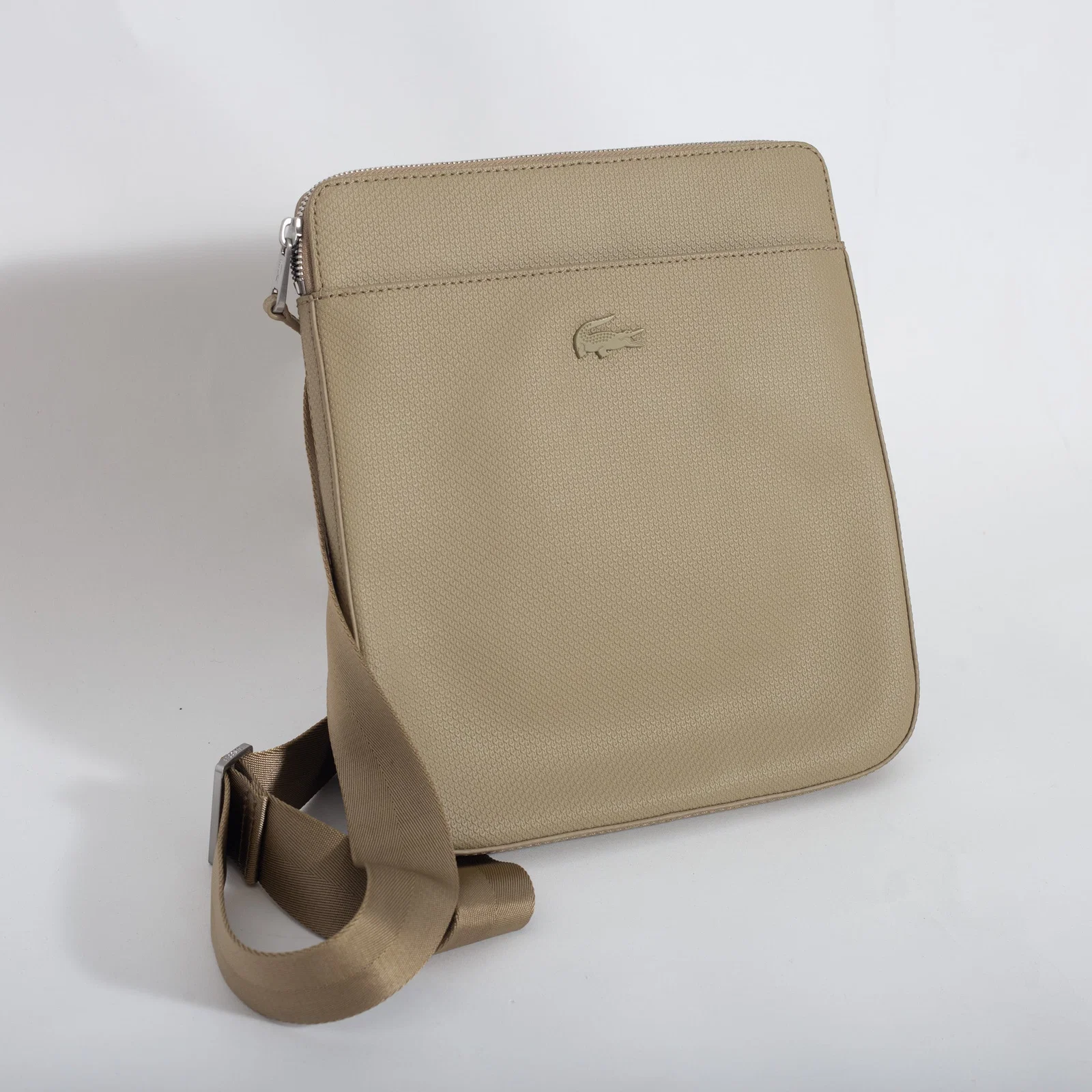 Shoulder Bag Lacoste (USADO) — foto 3