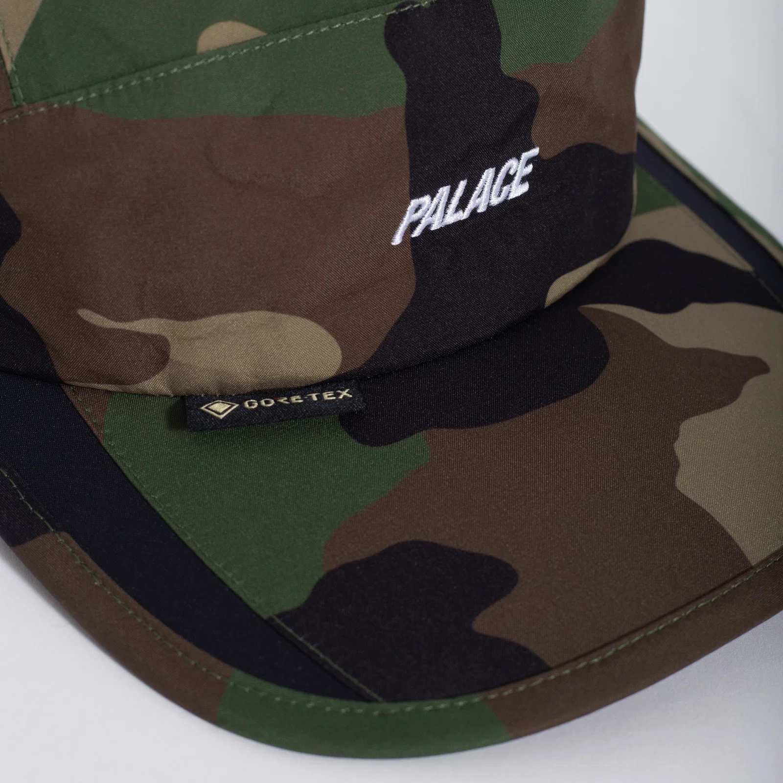 Bone Palace Goretex 3L Runner Camo — foto 3