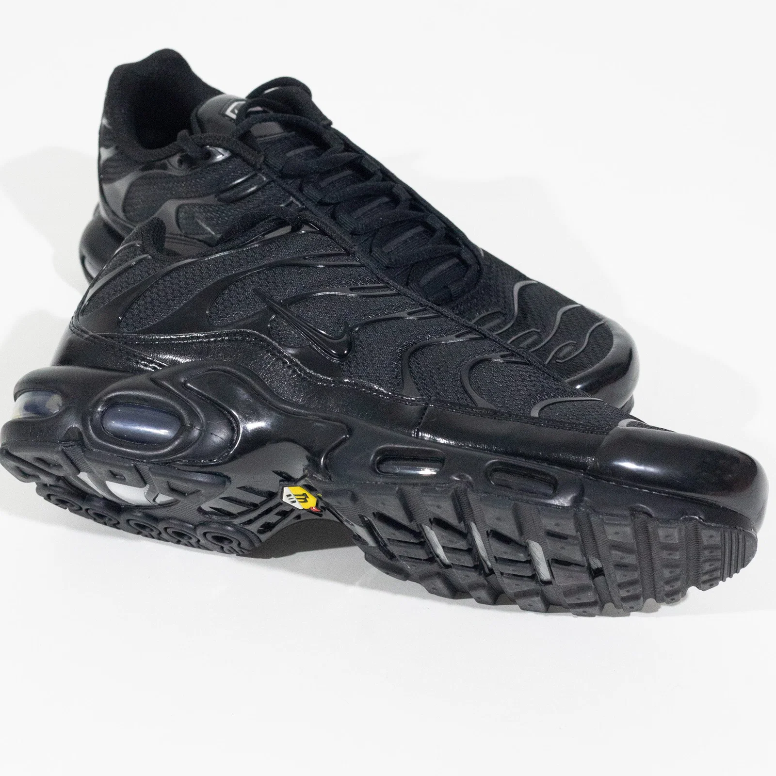 Nike Air Max Plus TN All Black — foto 4