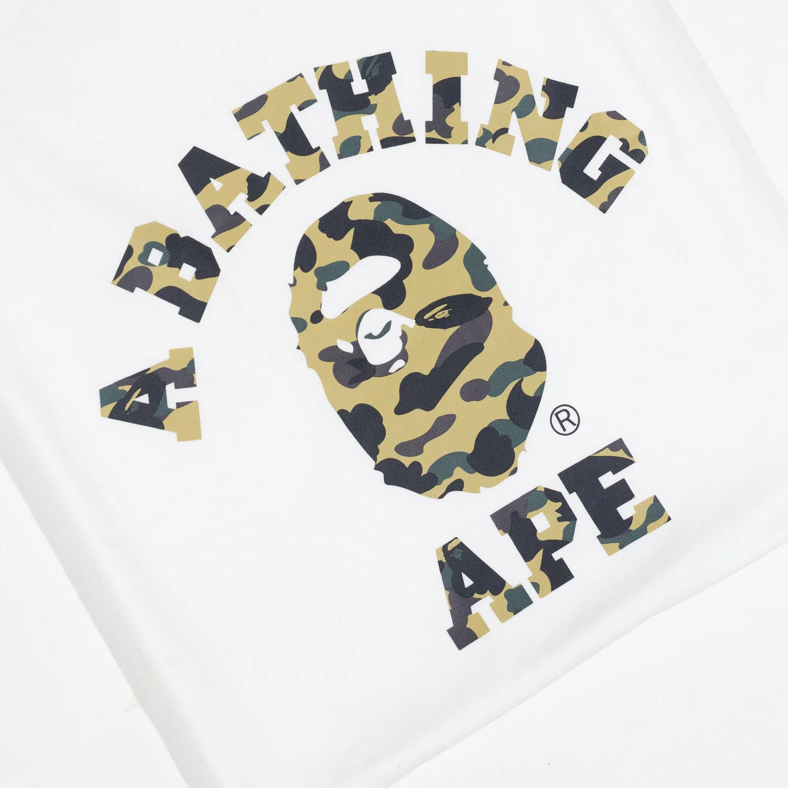 Camiseta BAPE 1st Camo College — foto 3