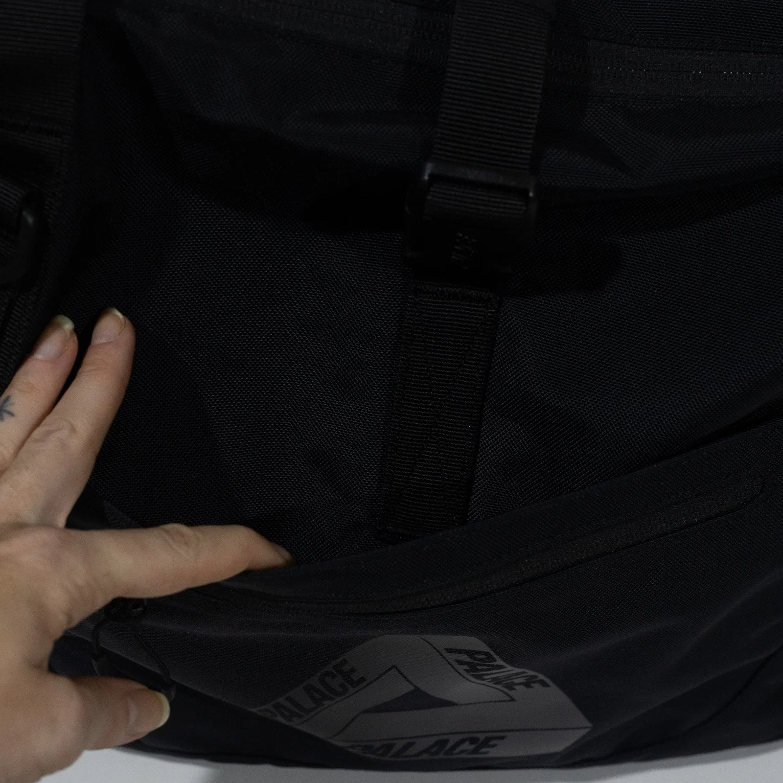 Shoulder Bag Palace Cordura RS Graphite — foto 6