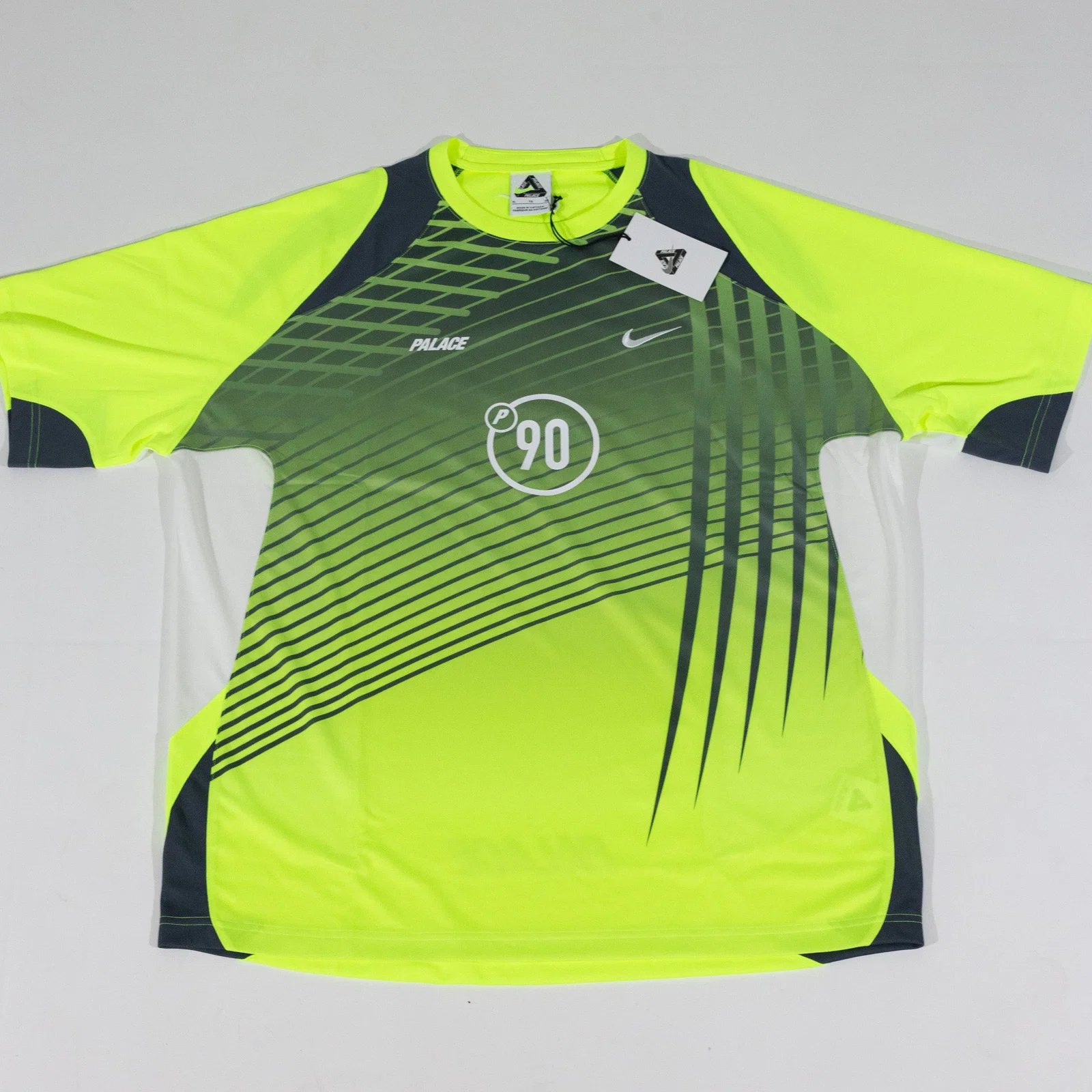 Jersey Palace Skateboards x Nike - Total 90 'P90' Volt