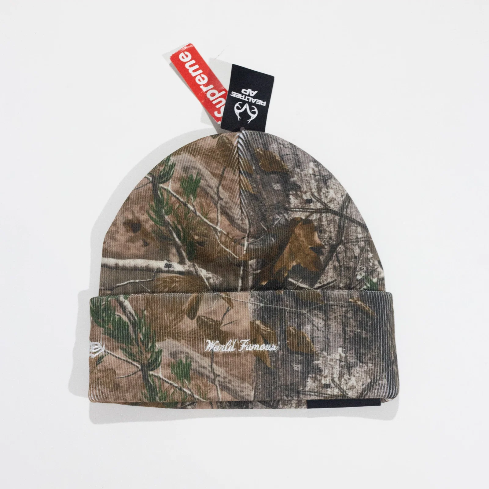 Touca Supreme Box Logo x New Era Camo — foto 3