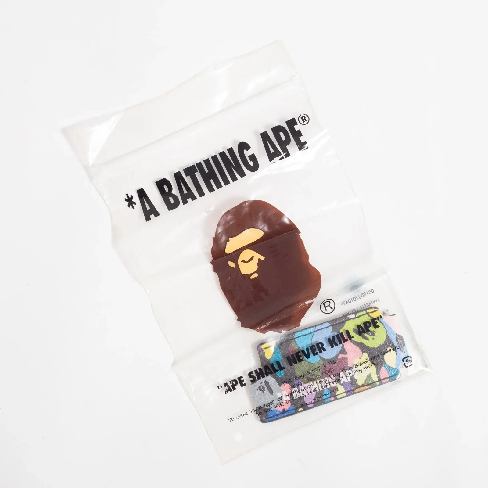 Capinha de Isqueiro BAPE — foto 3