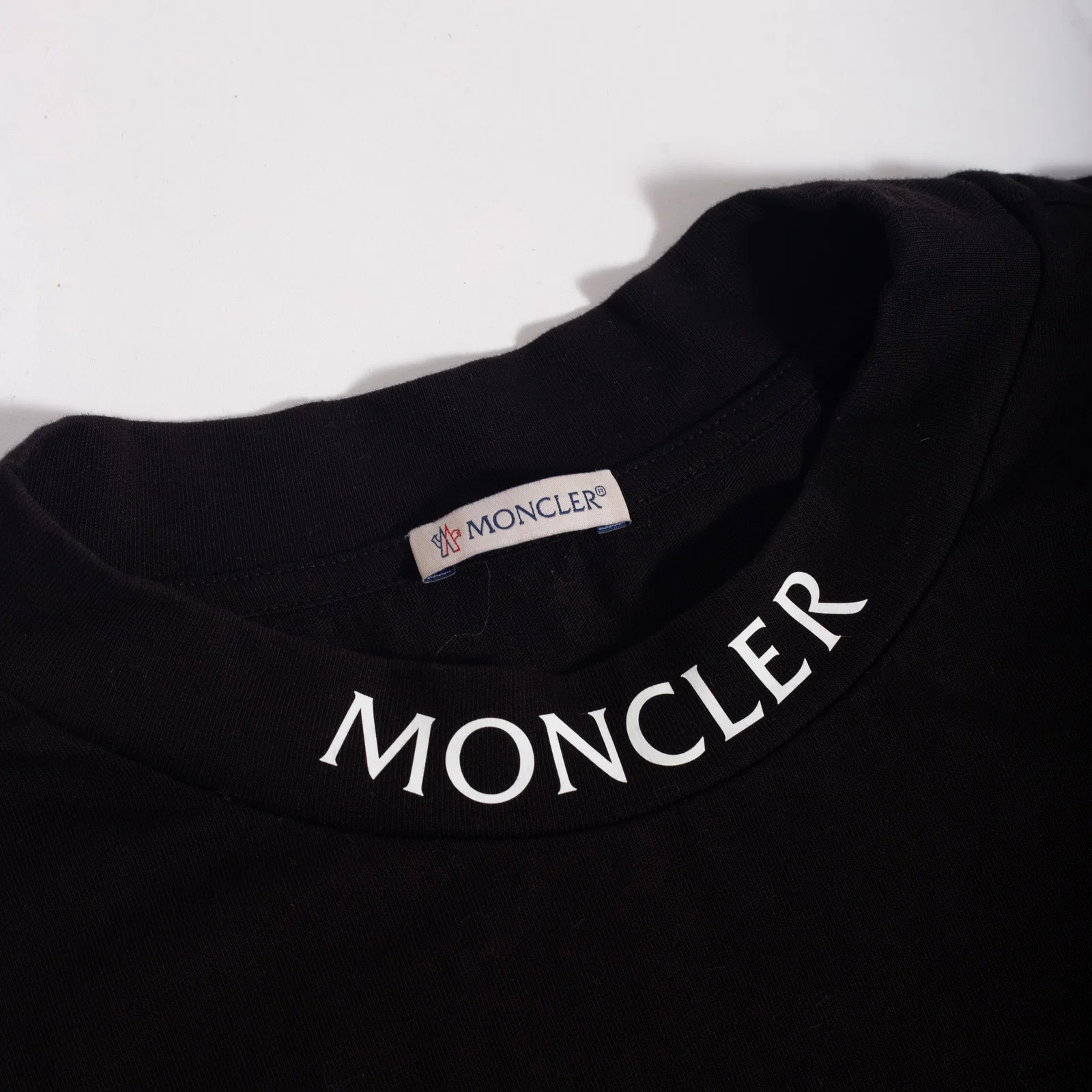 Camiseta Moncler (NOVA) — foto 4
