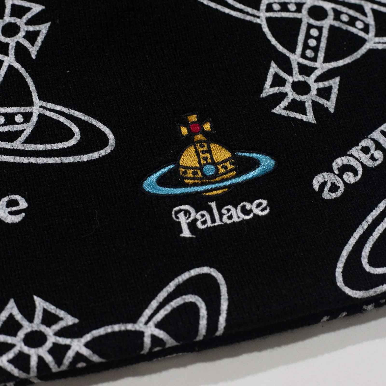 Touca Palace x Vivienne Westwood — foto 3