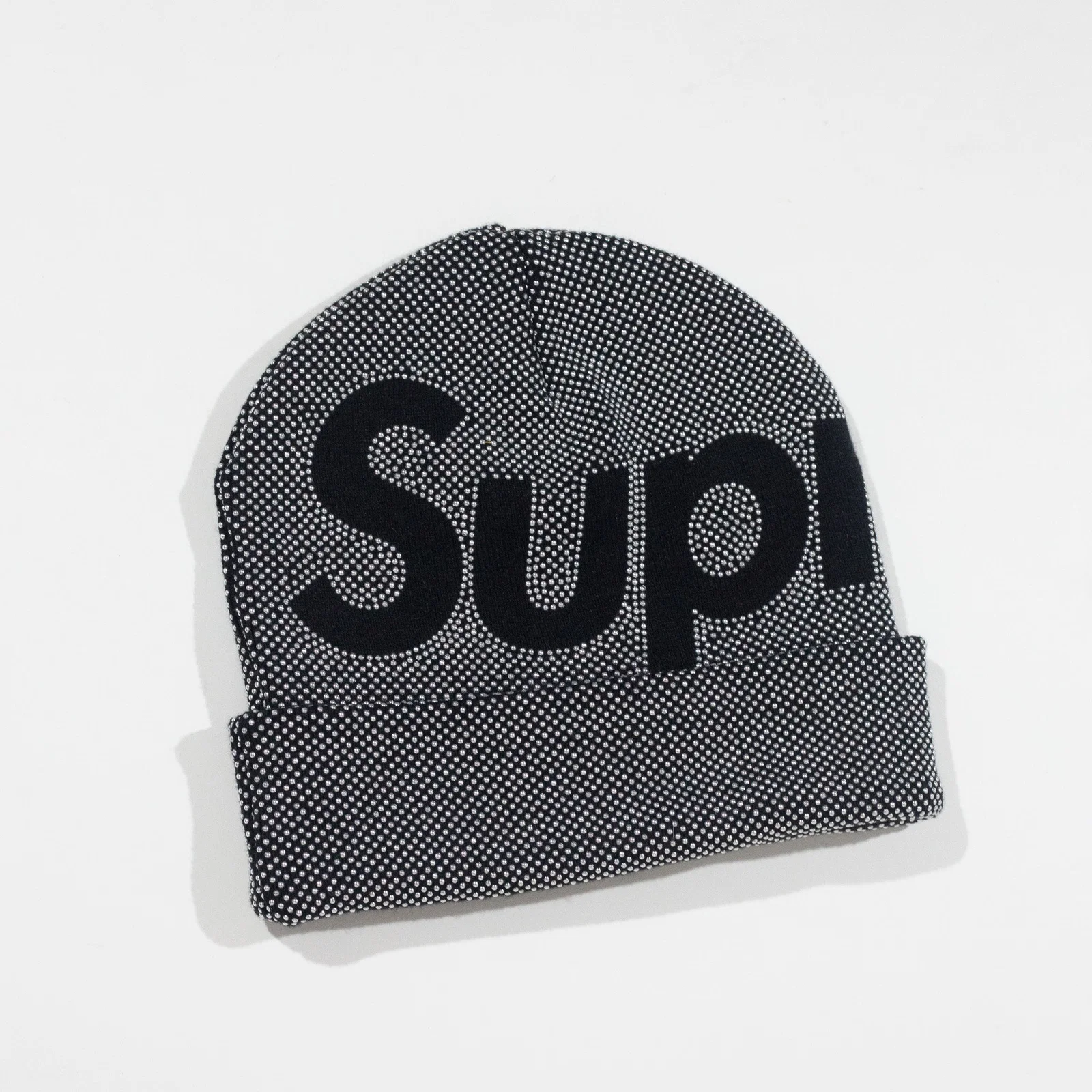 Touca Supreme Studded Knockout Big Logo