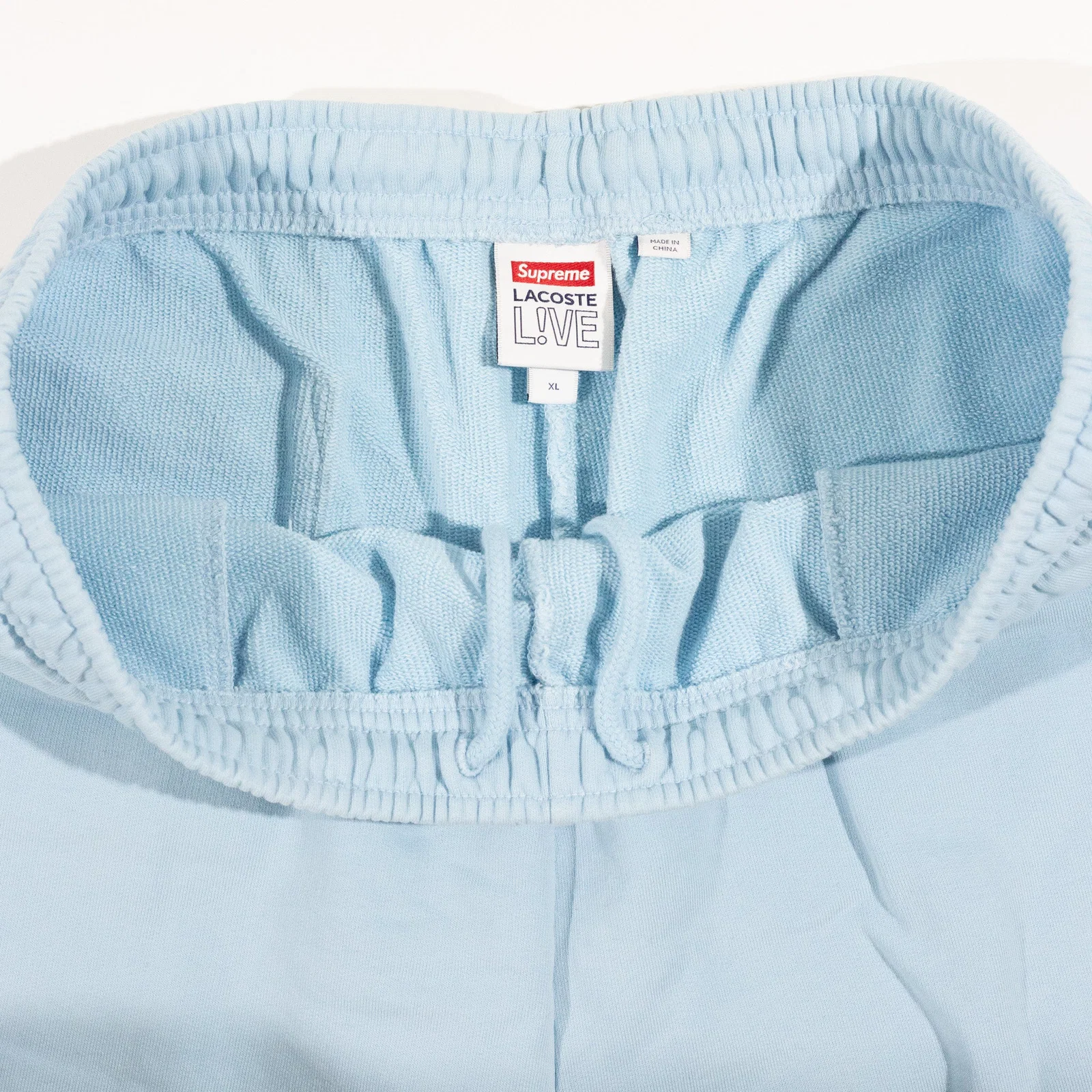 Bermuda Supreme x Lacoste Azul Bebe FW19 — foto 7