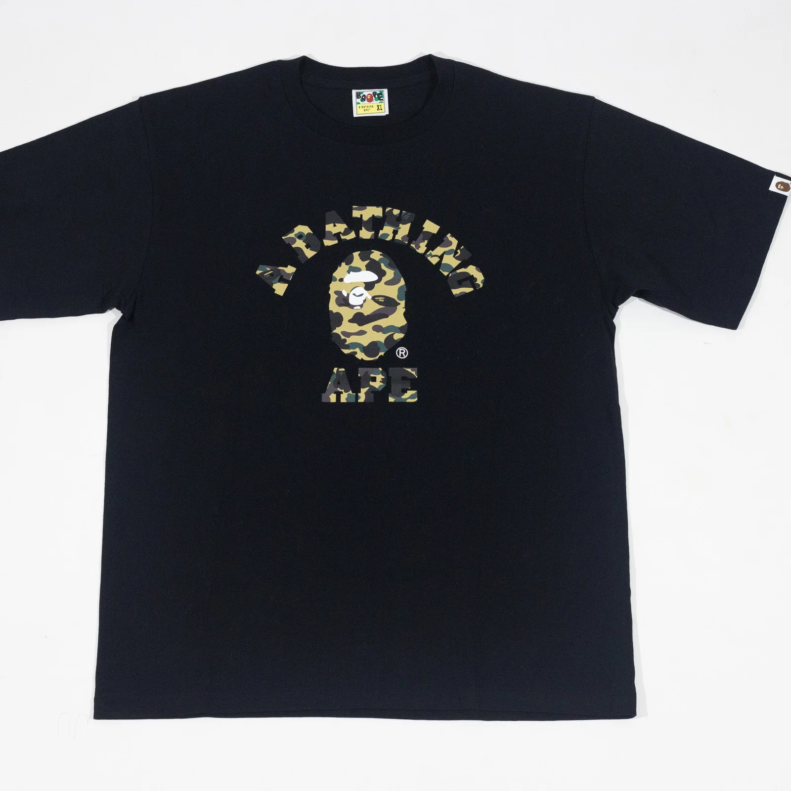 Camiseta BAPE 1st Camo College Preta — foto 3