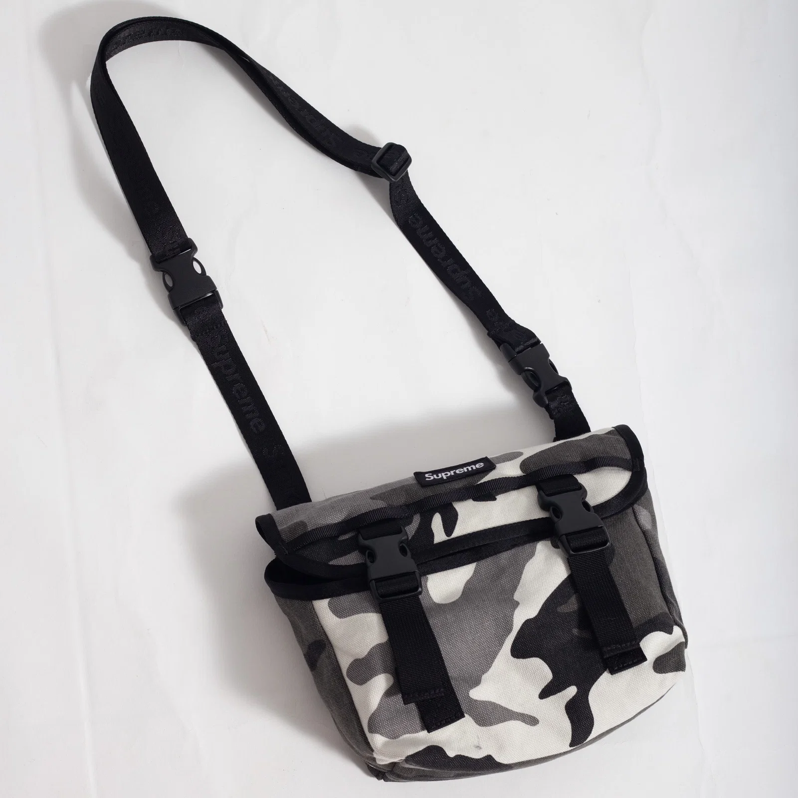 Mini Messenger Bag Supreme Print — foto 4