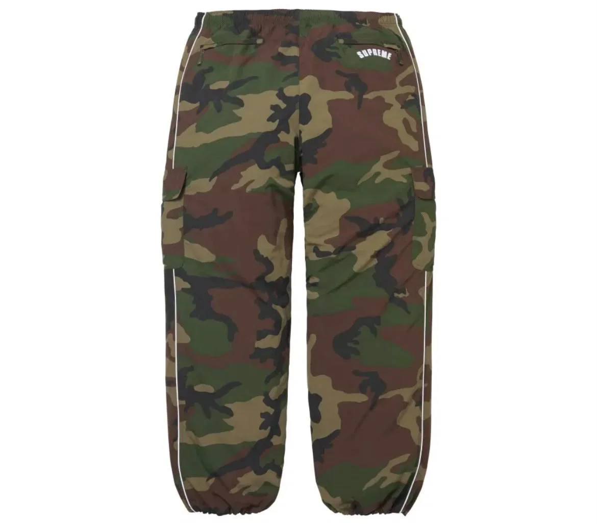 Nike x Supreme Cargo Nylon Woodland Camo FW26-W6 — foto 2