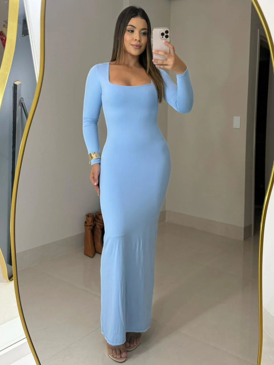 Vestido Lara em malha de poliamida dupla, caimento firme. — foto 2