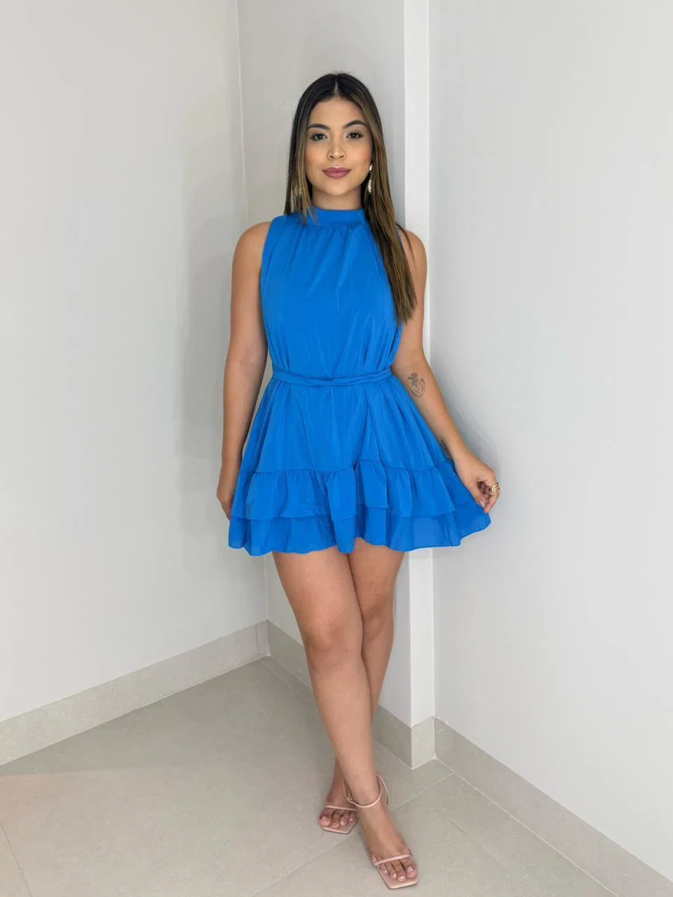 Vestido Bella em mosseline, leve e fluido, tamanho único.