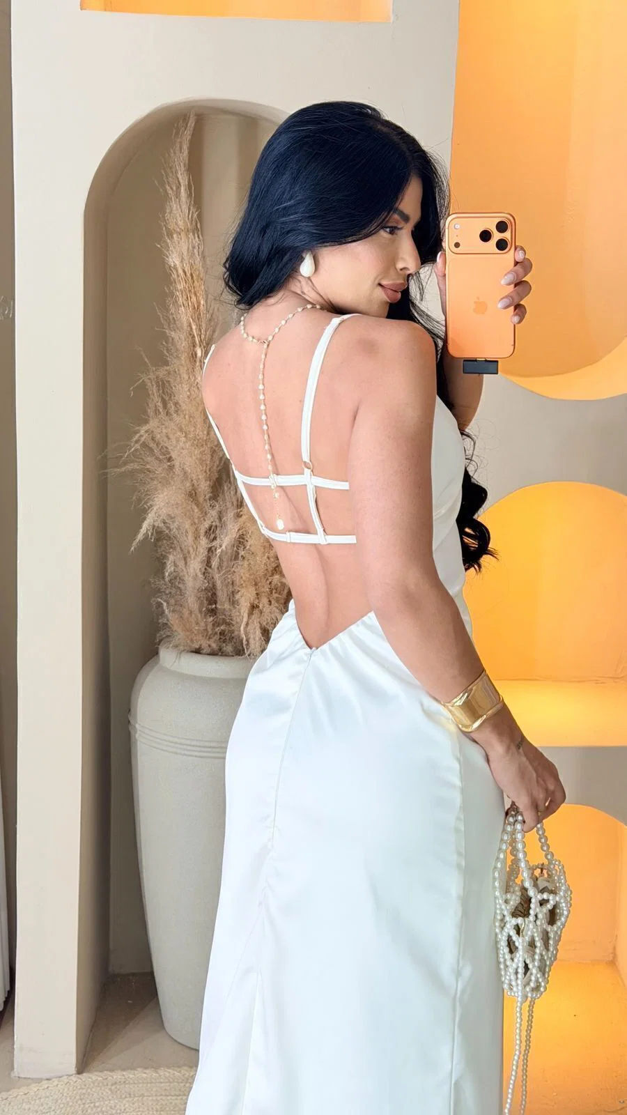 Vestido Mila em Crepe Amanda, levemente acetinado. — foto 6