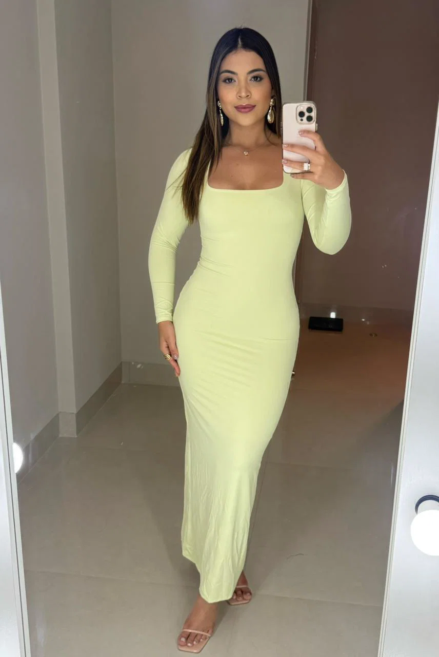 Vestido Lara em malha de poliamida dupla, caimento firme. — foto 8