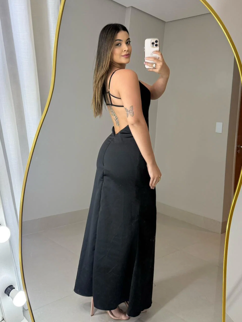 Vestido Mila em Crepe Amanda, levemente acetinado. — foto 8