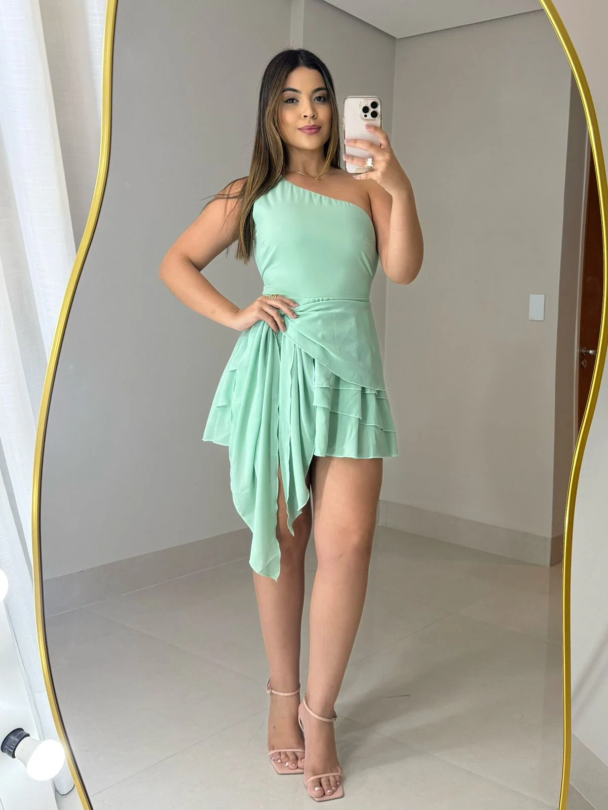 Vestido Vanessa em mosseline com lenço multiformas. — foto 10