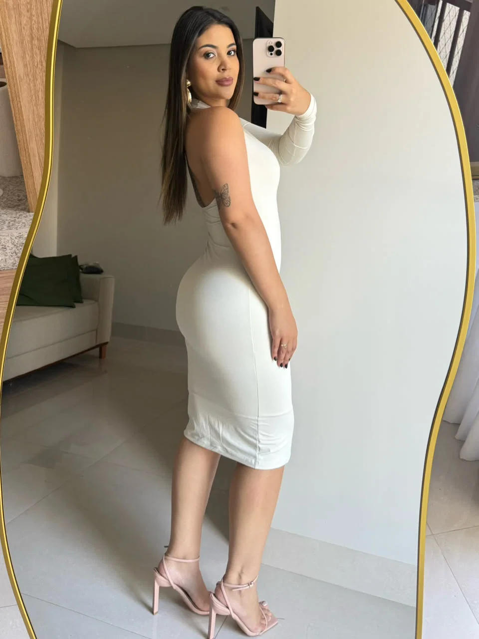 Vestido Karinny de poliamida dupla, caimento firme e confortável. — foto 2