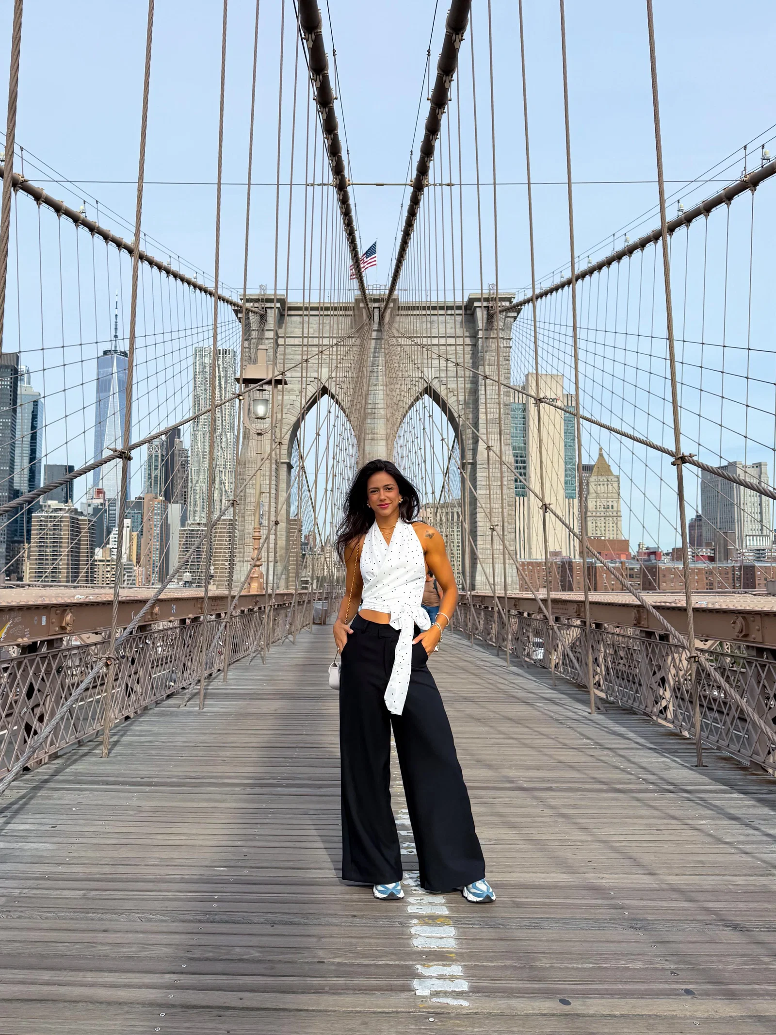 Calça alfaiataria pantalona com modelagem cintura alta. — foto 3