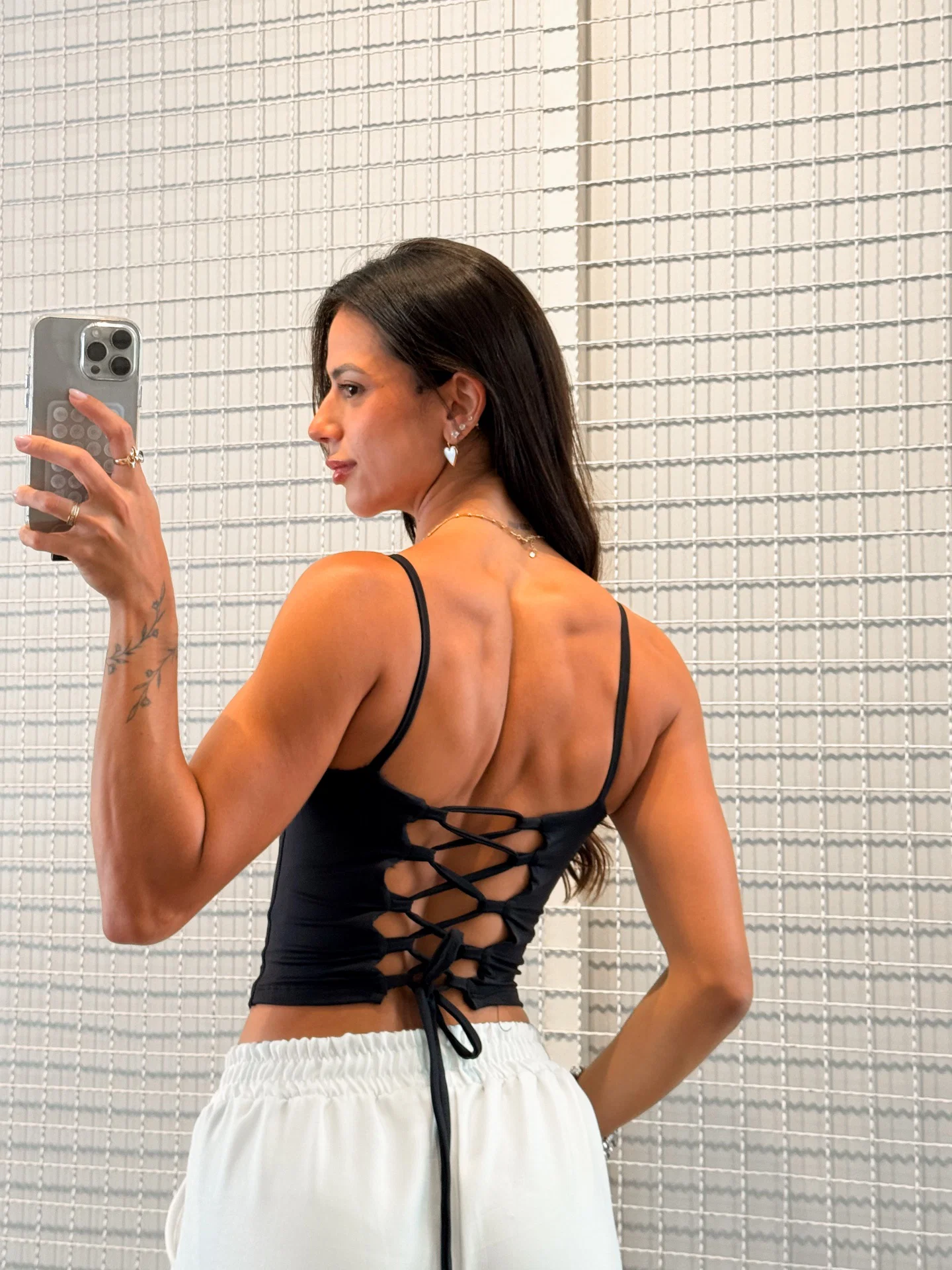 Blusa Corset Trançada com recortes e costas trançadas — foto 9