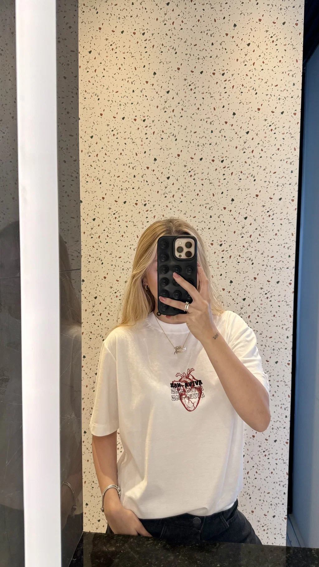 Max Tshirt em algodão 100% na cor padrão